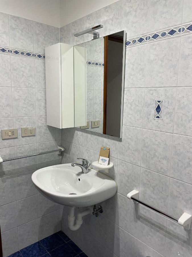 Blu Residence 2 لينانو سابيادورو المظهر الخارجي الصورة